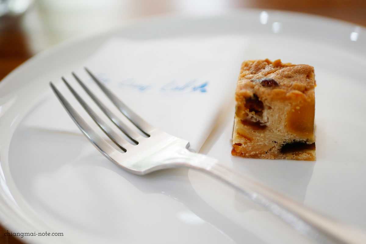 チェンマイカフェ巡り｜ティーラボのケーキが麗しいしカフェがすごく落ち着く件